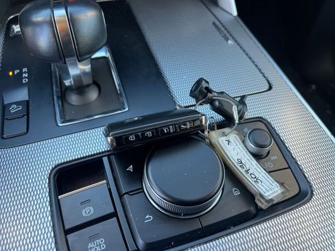 Used 2025 MAZDA CX-70 3.3 Turbo w/ Preferred Package image 22