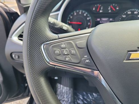 Used 2024 Chevrolet Malibu LT image 14