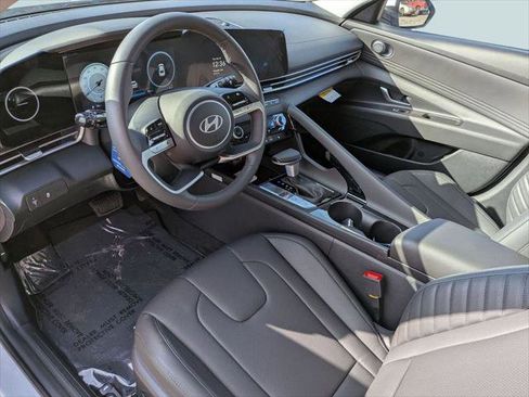 New 2026 Hyundai Elantra Limited image 13