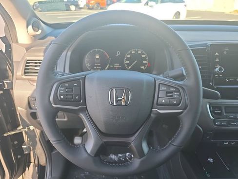 New 2026 Honda Ridgeline RTL image 17