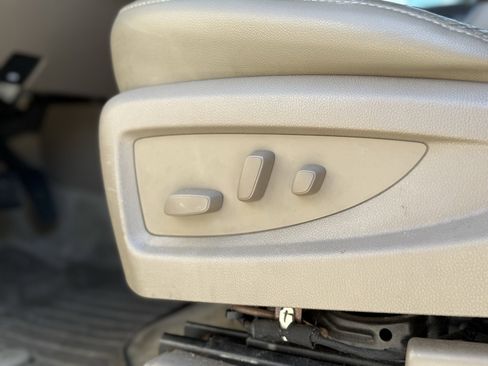 Used 2015 GMC Yukon SLT w/ Open Road Package image 36