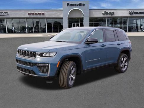 New 2026 Jeep Grand Cherokee Limited AWD/4WD image 7