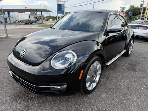 Used 2013 Volkswagen Beetle R-Line FWD image 1