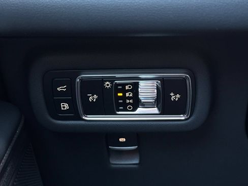 New 2026 Lincoln Nautilus Premier AWD/4WD image 27