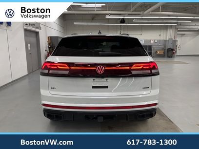 Used 2025 Volkswagen Atlas Cross Sport SEL R-Line