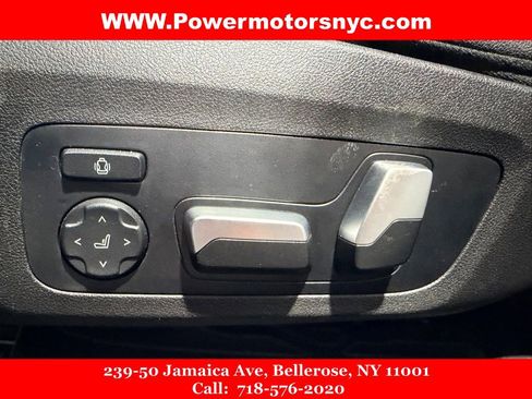 Used 2021 BMW 330e w/ M Sport Package image 39