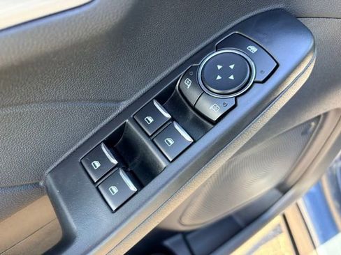 Used 2025 Ford Escape Platinum image 22