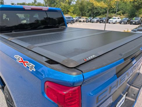 Used 2023 Chevrolet Silverado 1500 Custom w/ Rally Edition AWD/4WD image 13