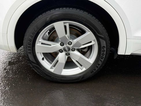 Used 2019 Audi Q5 2.0T Premium Plus w/ Premium Plus Package image 8