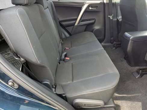 Used 2018 Toyota RAV4 XLE image 20