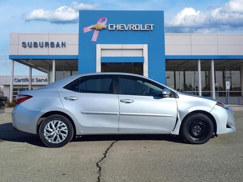 Used 2019 Toyota Corolla L image 4