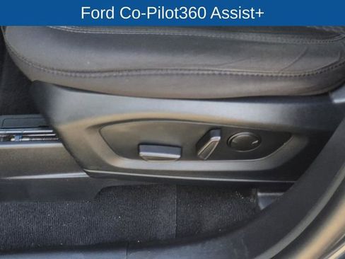 Used 2022 Ford Explorer XLT w/ Class IV Trailer Tow Package image 23