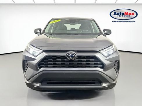 Used 2025 Toyota RAV4 LE image 6