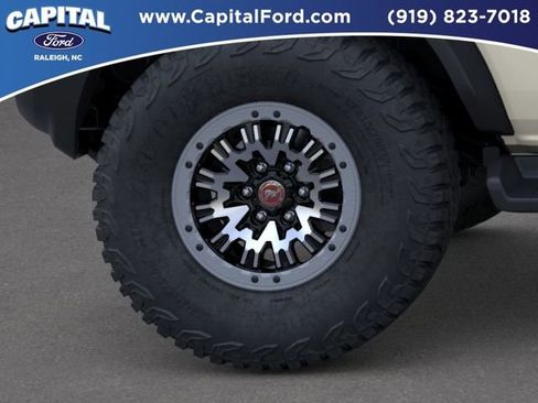 New 2026 Ford Bronco Outer Banks w/ Sasquatch Package AWD/4WD image 21
