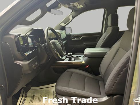 Used 2024 Chevrolet Silverado 1500 RST w/ Z71 Off-Road Package AWD/4WD image 16