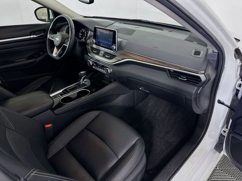 Used 2020 Nissan Altima 2.5 Platinum image 30