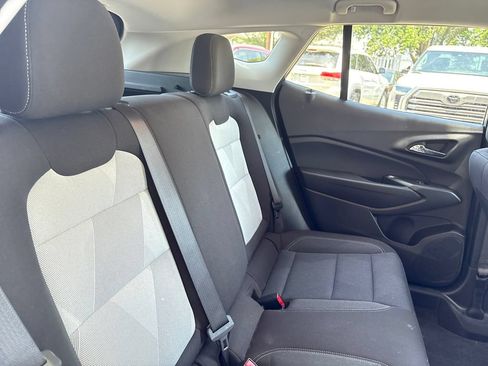 Used 2026 Chevrolet Trax LS FWD image 22
