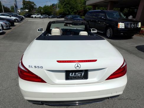 Used 2014 Mercedes-Benz SL 550 w/ Sport Wheel Package image 8