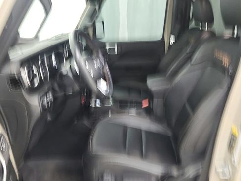Used 2022 Jeep Wrangler Unlimited Rubicon w/ Trailer Tow Package AWD/4WD image 31