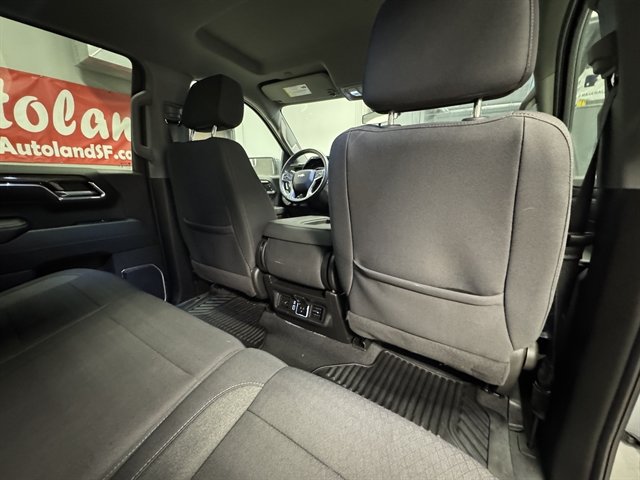Used 2024 Chevrolet Silverado 1500 LT AWD/4WD image 15