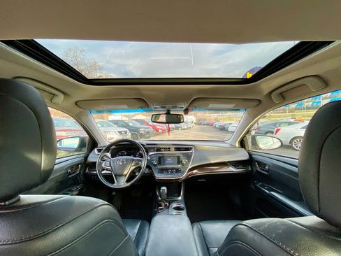 Used 2014 Toyota Avalon XLE Touring image 15