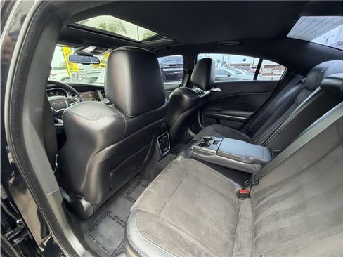 Used 2015 Dodge Charger R/T RWD image 23