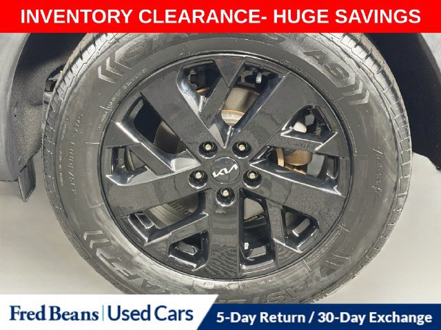 Used 2023 Kia Sorento S AWD/4WD image 37