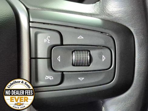 Used 2022 GMC Sierra 1500 SLT w/ SLT Premium Package AWD/4WD image 14