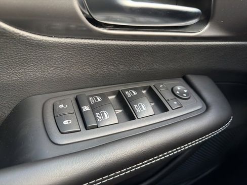 New 2026 Chrysler Pacifica Select image 22