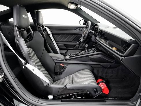 Used 2024 Porsche 911 GT3 RS image 25