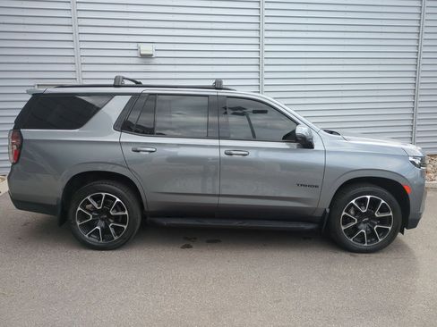 Used 2021 Chevrolet Tahoe RST w/ Luxury Package image 2