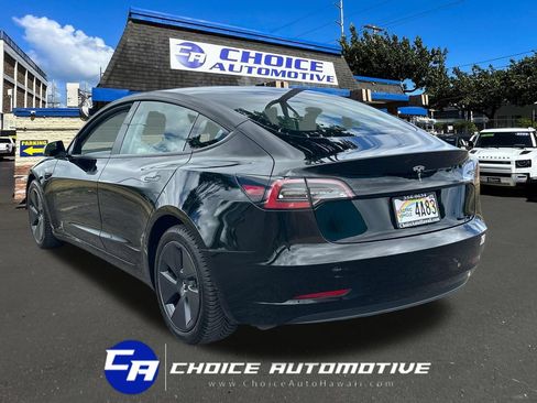 Used 2023 Tesla Model 3 Standard Range RWD image 5
