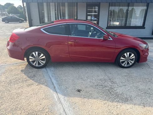 Used 2011 Honda Accord EX-L image 8