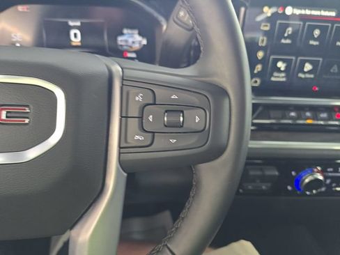Certified 2026 GMC Sierra 1500 SLT AWD/4WD image 18
