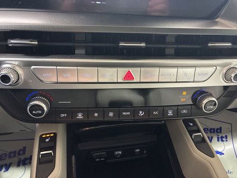 Used 2024 Kia Telluride S w/ S Sunroof Package image 16