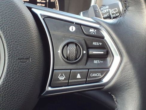 Used 2023 Acura MDX SH-AWD w/ Technology Package image 21