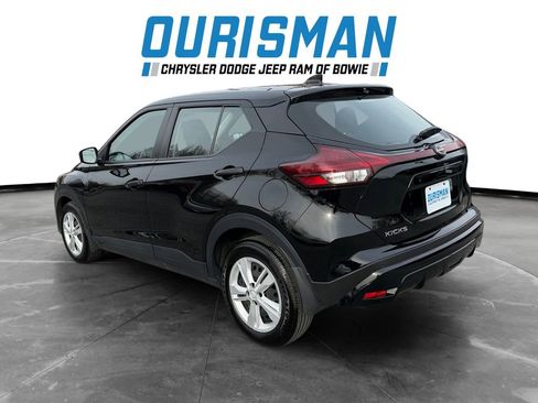 Used 2024 Nissan Kicks S image 4