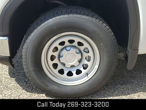 New 2024 GMC Sierra 1500 Pro w/ Pro Value Package image 30