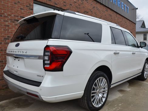 New 2024 Ford Expedition Max Platinum image 4