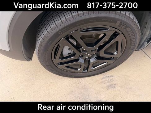 Certified 2024 Kia Telluride EX X-Line AWD/4WD image 8