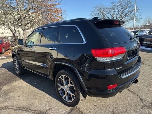 Used 2019 Jeep Grand Cherokee Overland image 19
