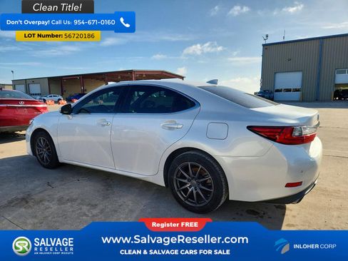 Used 2017 Lexus ES 350 w/ Luxury Package FWD image 3