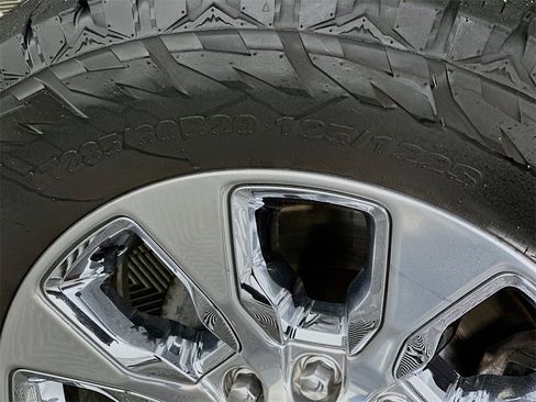 Used 2022 RAM 2500 Limited image 31