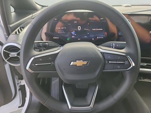 New 2026 Chevrolet Equinox EV LT w/ LPO, Blackout Package FWD image 26