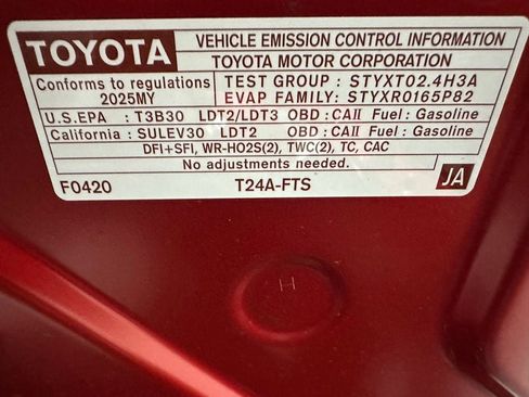 Used 2025 Toyota Tacoma TRD Sport image 69