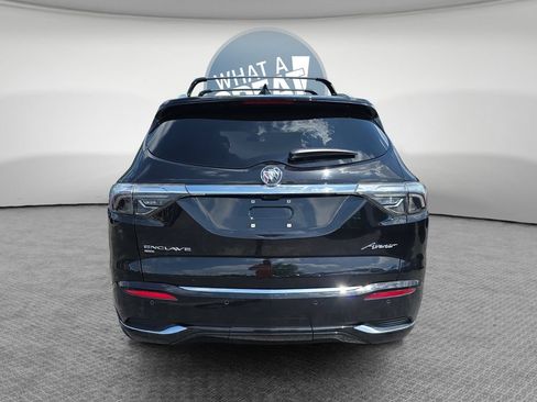 Used 2023 Buick Enclave Avenir AWD/4WD image 5