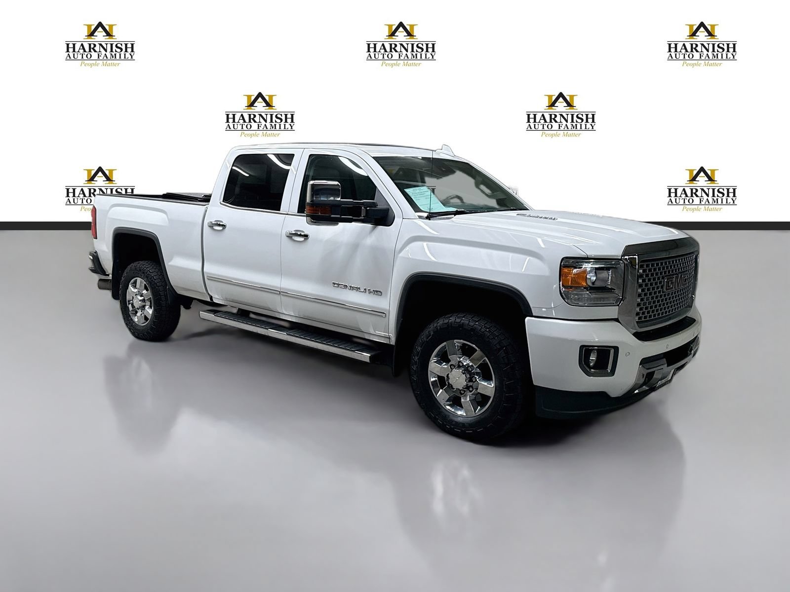 Used 2015 GMC Sierra 3500 Denali AWD/4WD image 3