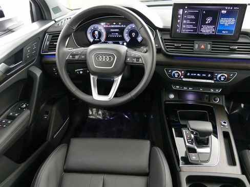 Used 2025 Audi Q5 2.0T Premium Plus image 29