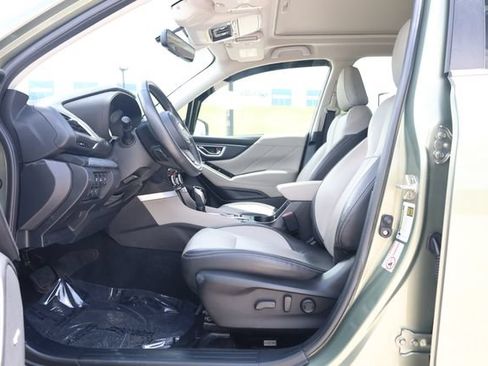 Used 2020 Subaru Forester Limited w/ Popular Package #3 AWD/4WD image 11