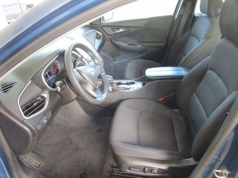 Used 2024 Chevrolet Malibu LT FWD image 18